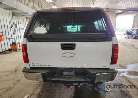 2008 Chevrolet Silverado K1500 из США, поврежденный, VIN 2GCEK13C781273237